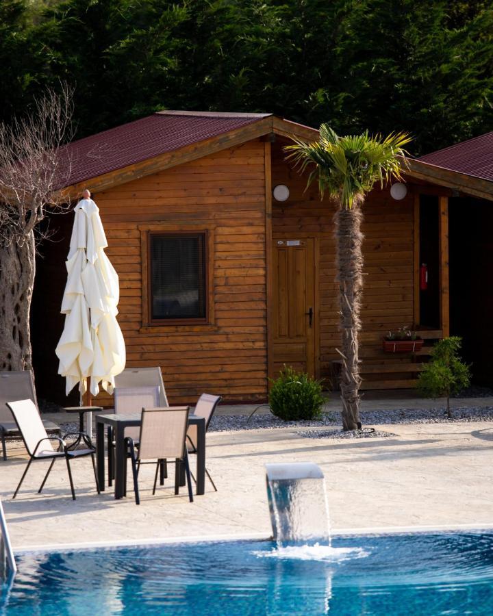 Sunny Garden Otel Ülgün Dış mekan fotoğraf