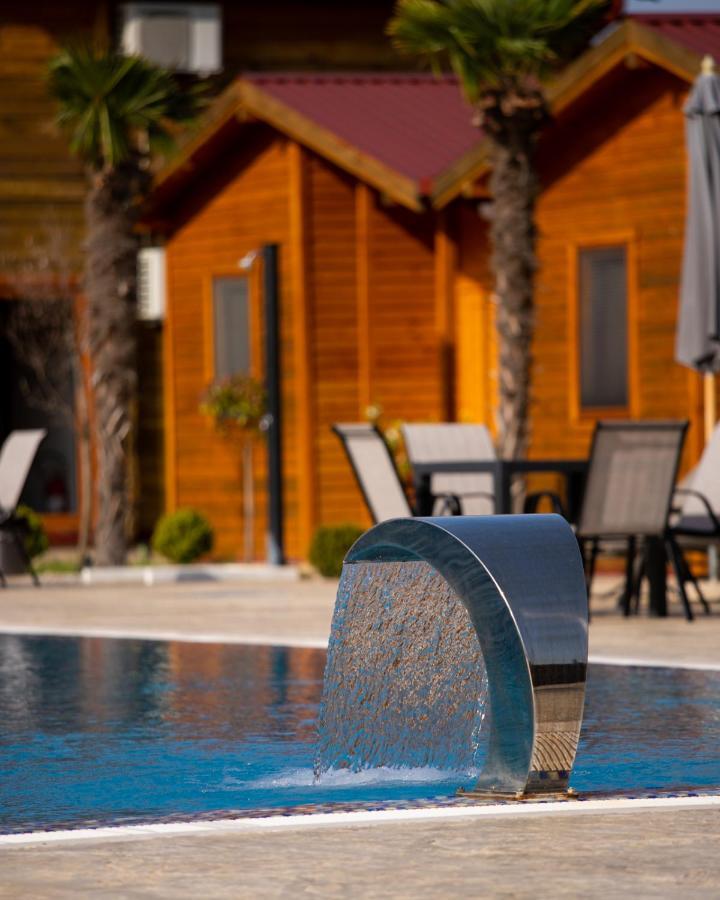 Sunny Garden Otel Ülgün Dış mekan fotoğraf